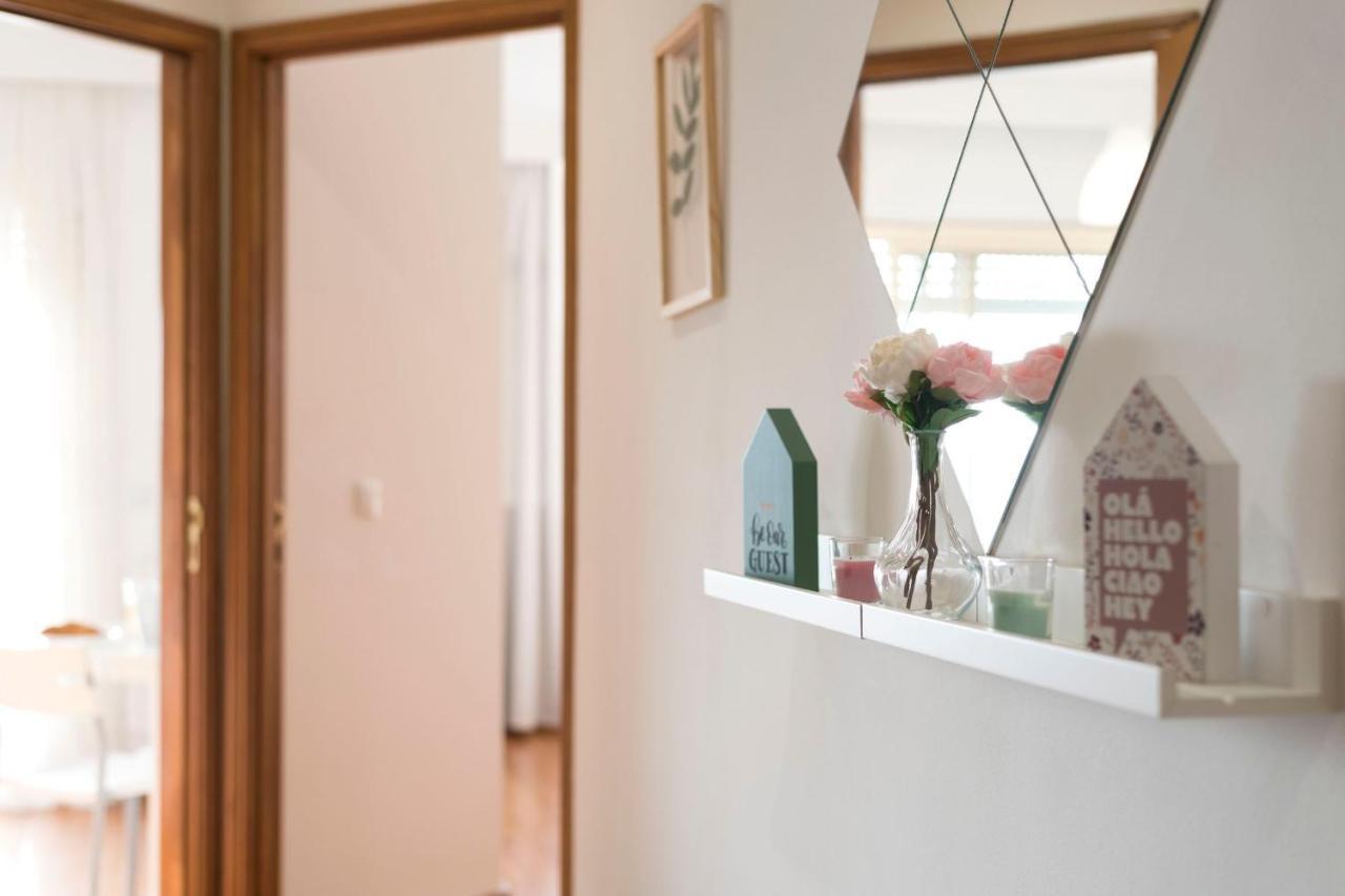 Lovelystay - 1Br Flat With Stunning Views Over Porto Vila Nova de Gaia Buitenkant foto